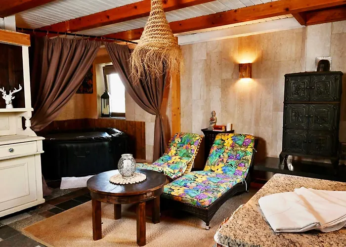 Erdei & - Erdoterasz Vendeghaz